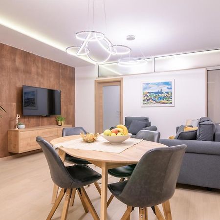 Anna Apartment Zagreb Bagian luar foto