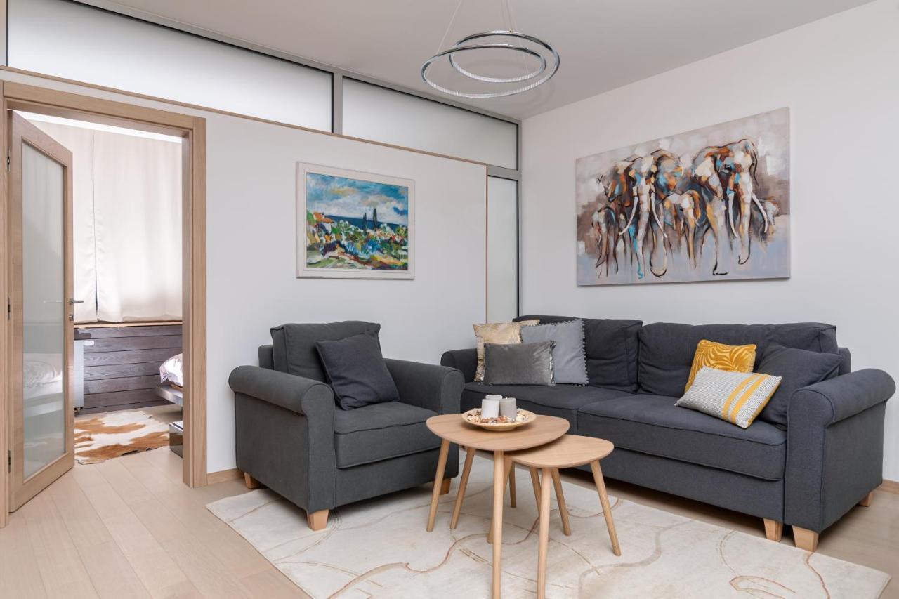 Anna Apartment Zagreb Bagian luar foto