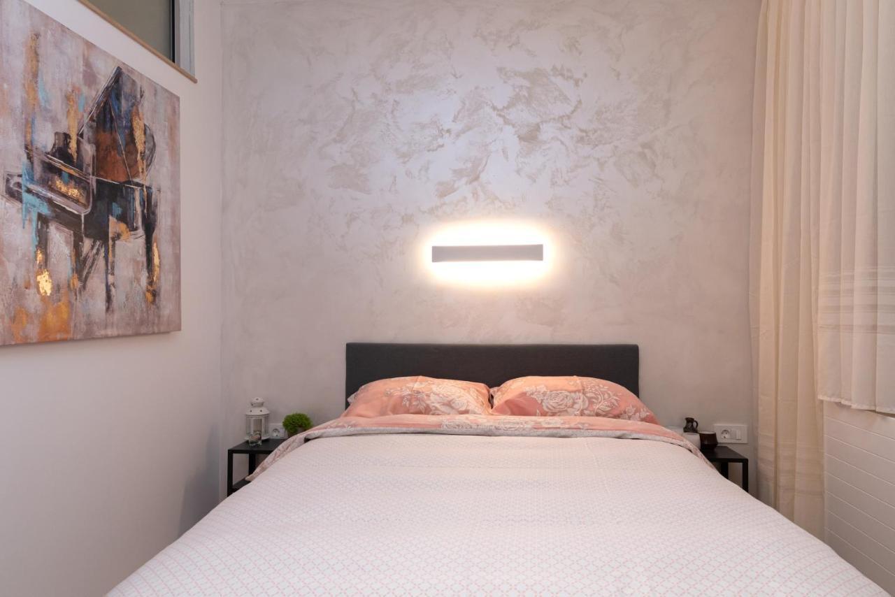 Anna Apartment Zagreb Bagian luar foto