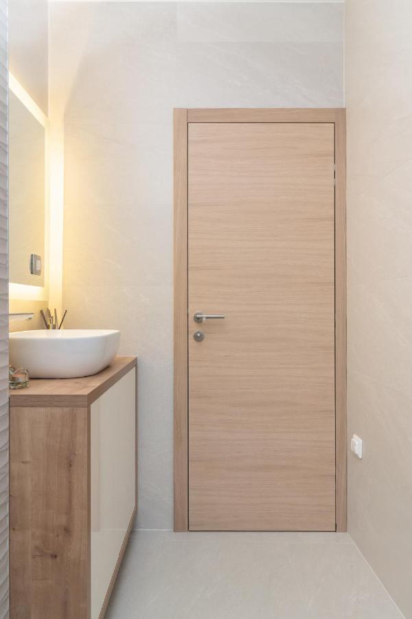 Anna Apartment Zagreb Bagian luar foto